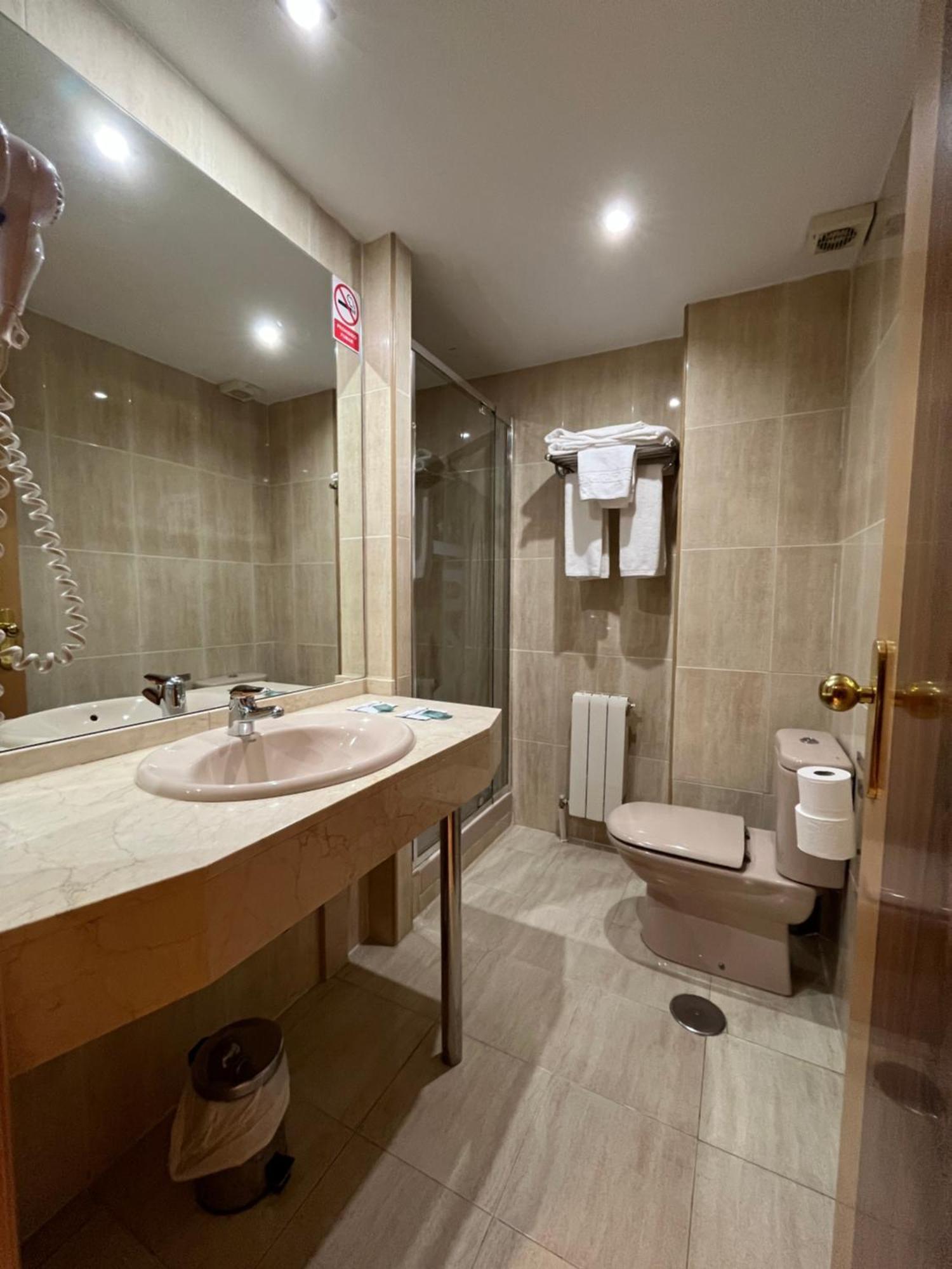 Hostal Azul El Molar Dış mekan fotoğraf