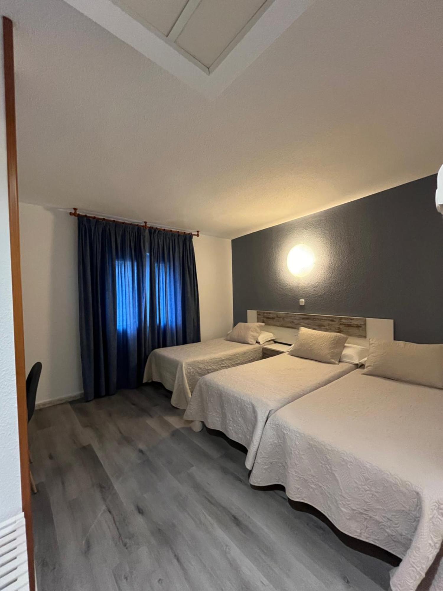 Hostal Azul El Molar Dış mekan fotoğraf